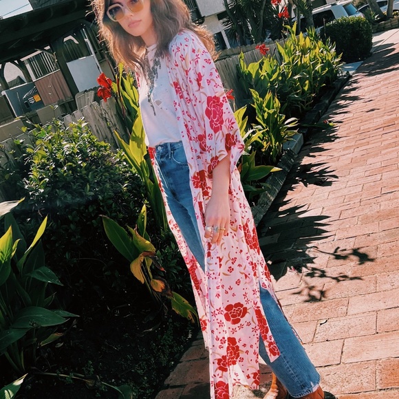 Novella Royale Robe - Picture 3 of 5